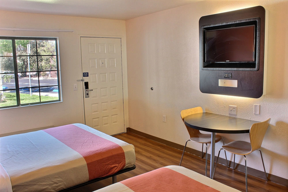 Motel 6-Paso Robles, Ca Extérieur photo