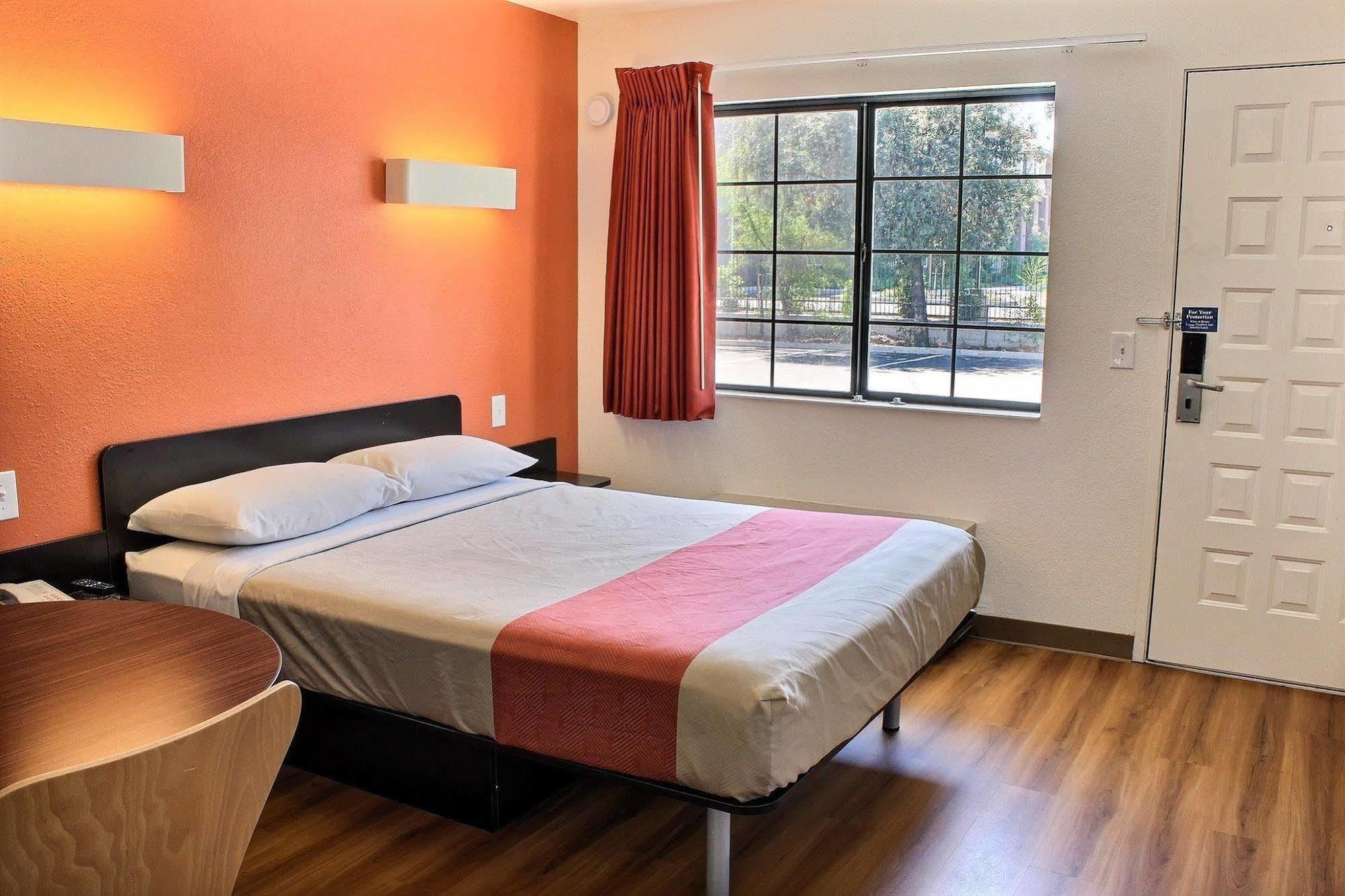 Motel 6-Paso Robles, Ca Extérieur photo